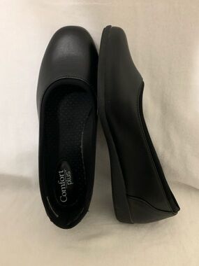 Comfort Plus Black Women's Slip-On Flats